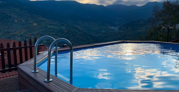 Piscinas en la terraza, ¿quieres nadar o relax?