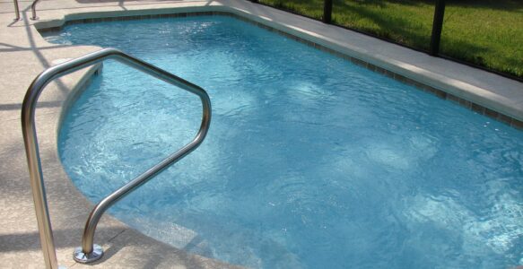 ¿Hay que vaciar la piscina en invierno?
