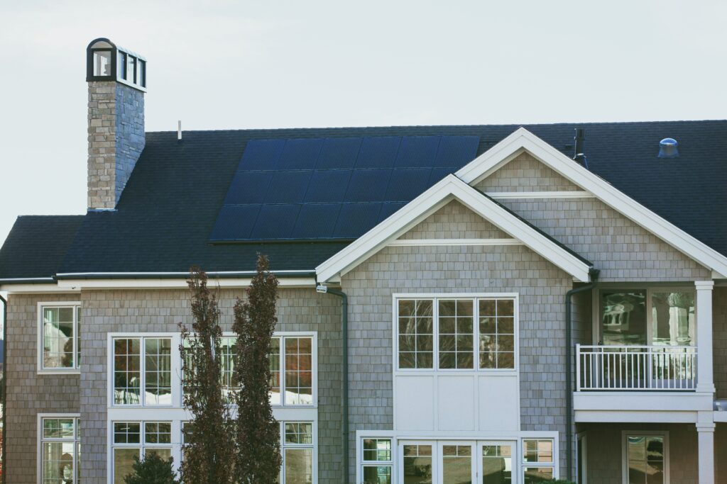 ¿Es necesario renovar los paneles solares fotovoltaicos?