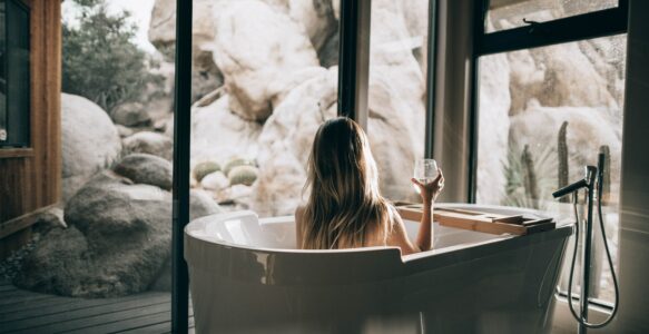 Aprende a limpiar y filtrar el agua de tu spa en casa