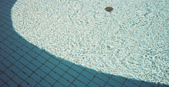 ¿Cómo debemos limpiar la piscina? Descubre el paso a paso