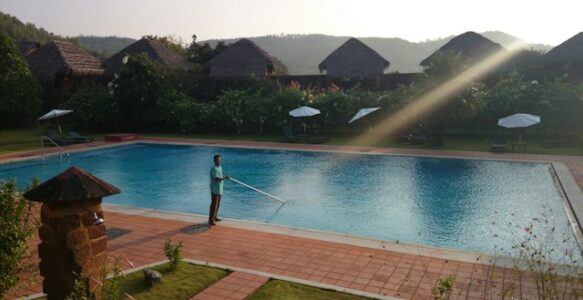 Simplifica el mantenimiento de tu piscina: Equipos de cloración salina