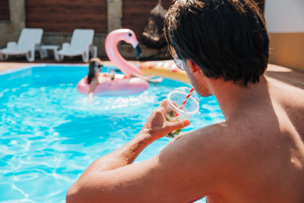 Guía de compra_ Productos para mantener tu piscina limpia y segura