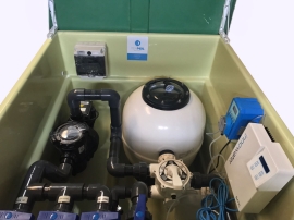 Depuradora caseta piscina filtro 600 clorador salino 20 grs